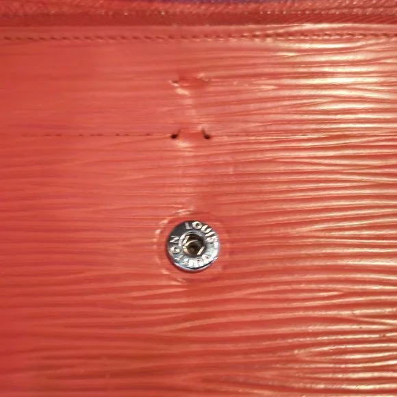 Stunning EUC LV Epi Portefeuille Emilie Long Wallet Orange (Piment) & Fuchsia - Picture 10 of 13